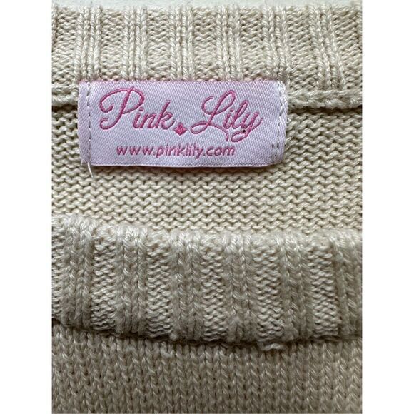 Pink Lily women’s cream knit sweater pink heart size Medium #44-1726 - Picture 2 of 5